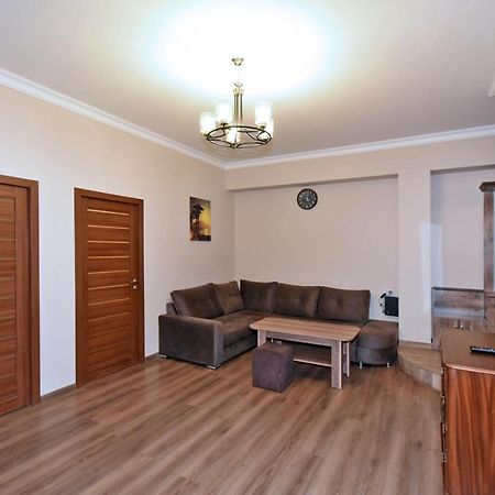 Yerevan Home Eksteriør bilde