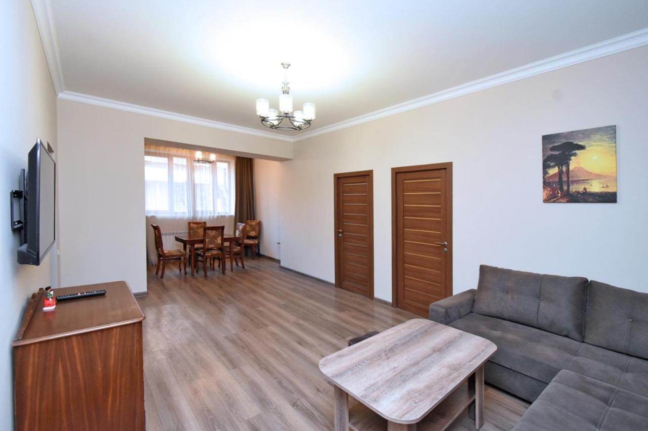 Yerevan Home Eksteriør bilde