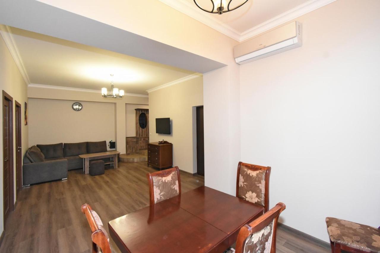 Yerevan Home Eksteriør bilde