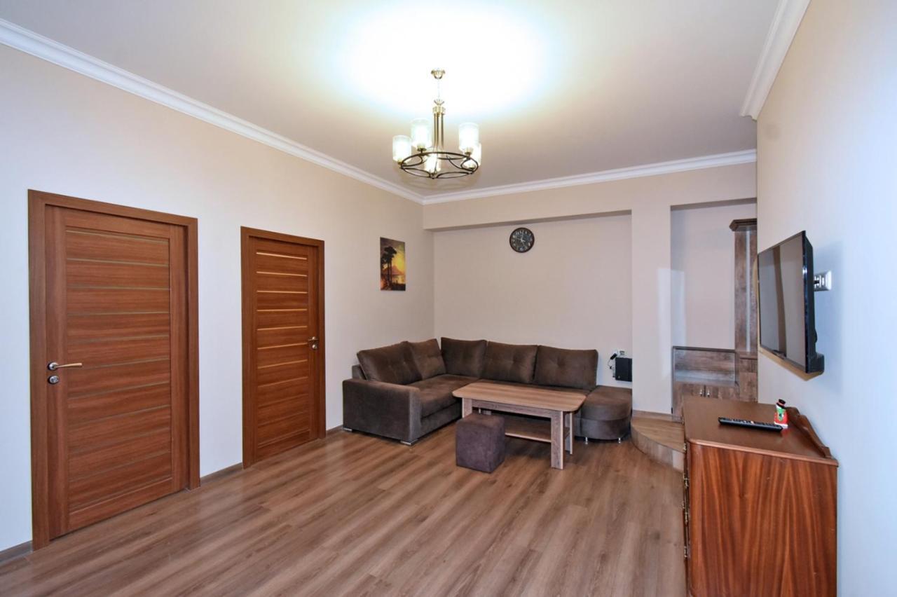 Yerevan Home Eksteriør bilde