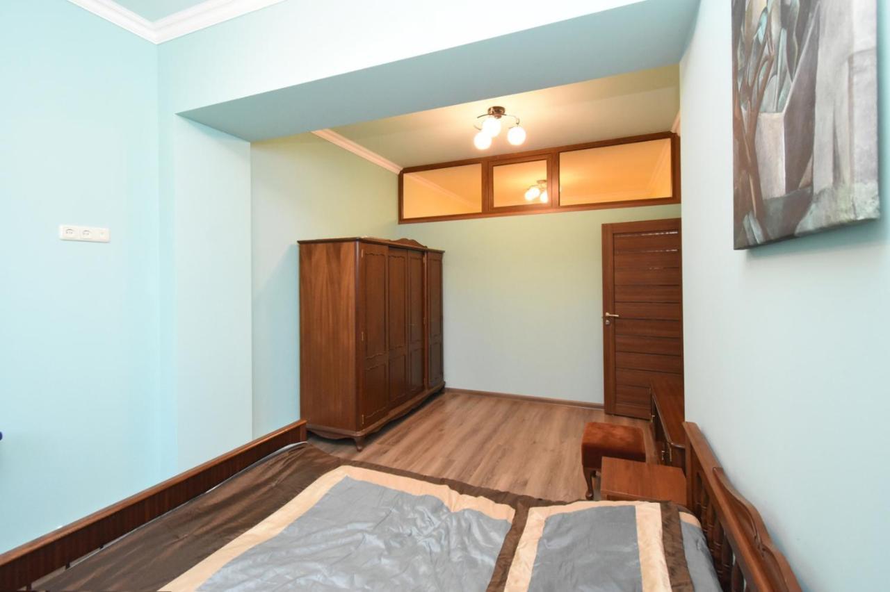 Yerevan Home Eksteriør bilde