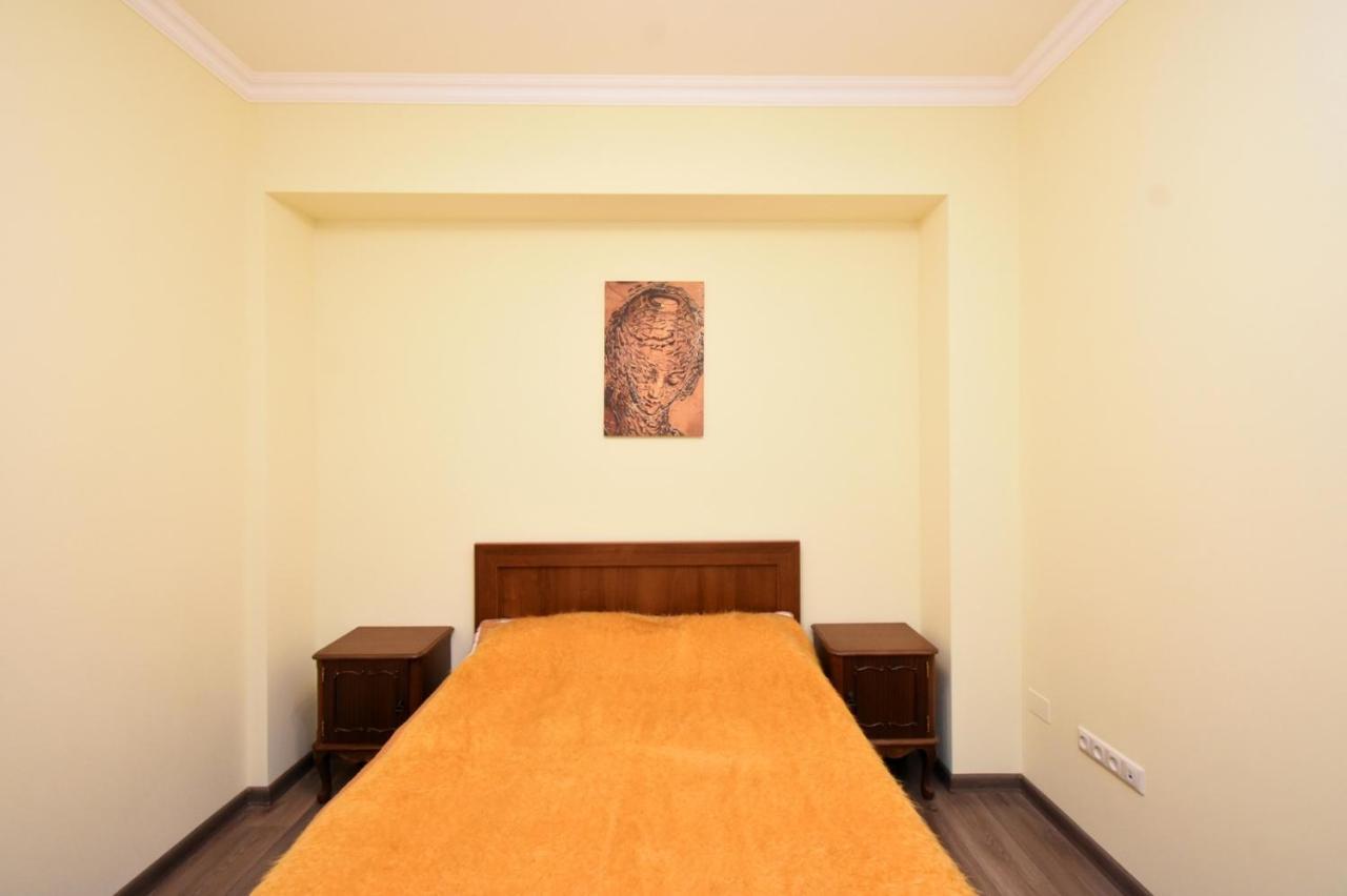 Yerevan Home Eksteriør bilde